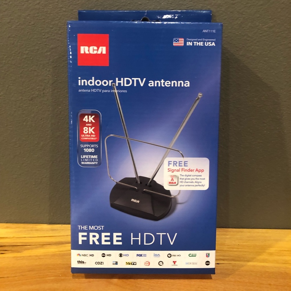 NEW! RCA Indoor HDTV Antenna ANT111E
